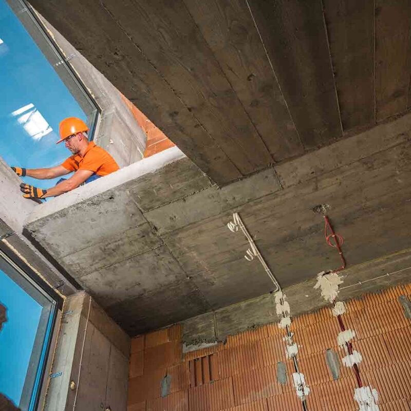 Maison en construction avec des défauts.