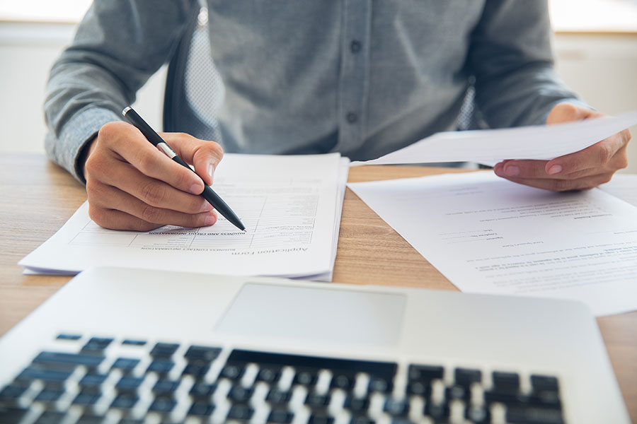 Rédaction d'une lettre de mise en demeure pour salaire non versé