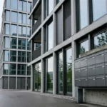 Domiciliation d'une entreprise en Suisse : règles, obligations et démarches